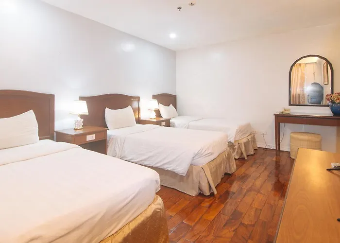 Comfy Kalaw By Reddoorz Hotel Manila